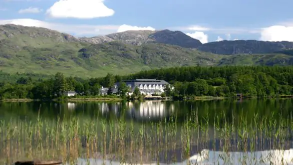 home-slider__harveys_point_lough_eske_donegal-summer